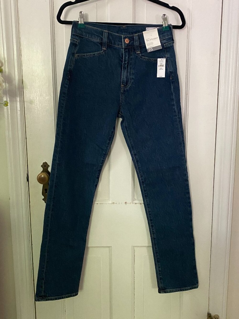 Gap High Rise '90s Straight Jeans